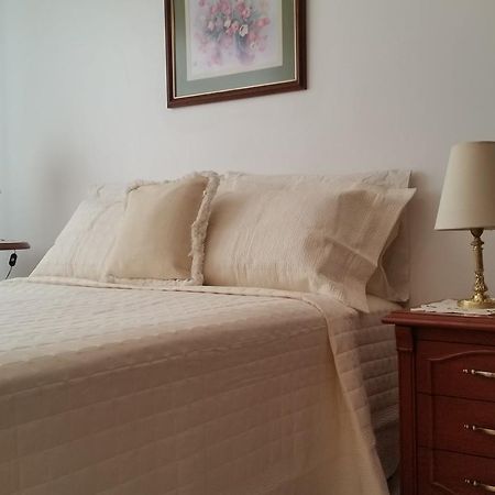 Appartamento Casa De Leny Cerca De La Feria Exposicion Santa Cruz de La Sierra Esterno foto