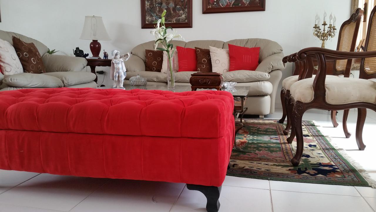 Appartamento Casa De Leny Cerca De La Feria Exposicion Santa Cruz de La Sierra Esterno foto